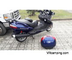 Moto Suzuki Burgman 650cc
