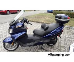 Moto Suzuki Burgman 650cc